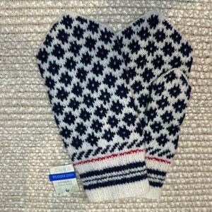 NWT Vintage Handmade Folk Traditional Wool Knit Mittens Estonia